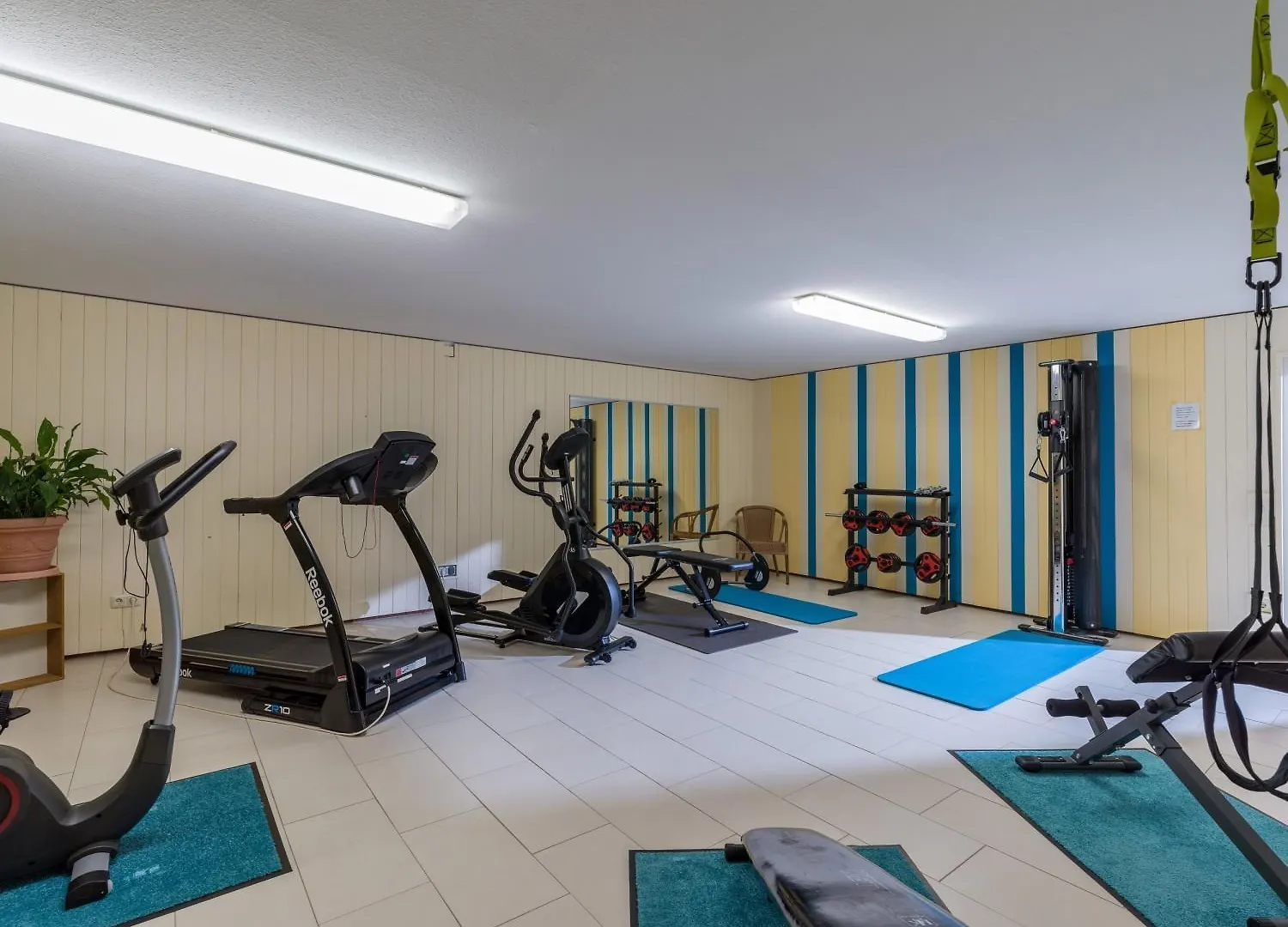Ferienwohnanlage Oberaudorf E7 Mit 2 Schlafzimmer Und Hallenbad Appartamento